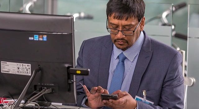 未来を守る社会基盤重要インフラの役割と持続的安全への挑戦 未来を守る社会基盤重要インフラの役割と持続的安全への挑戦