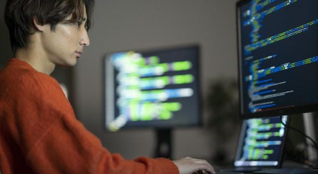 重要インフラを守る多層的な備えと社会全体で築く持続可能なサービス体制 重要インフラを守る多層的な備えと社会全体で築く持続可能なサービス体制